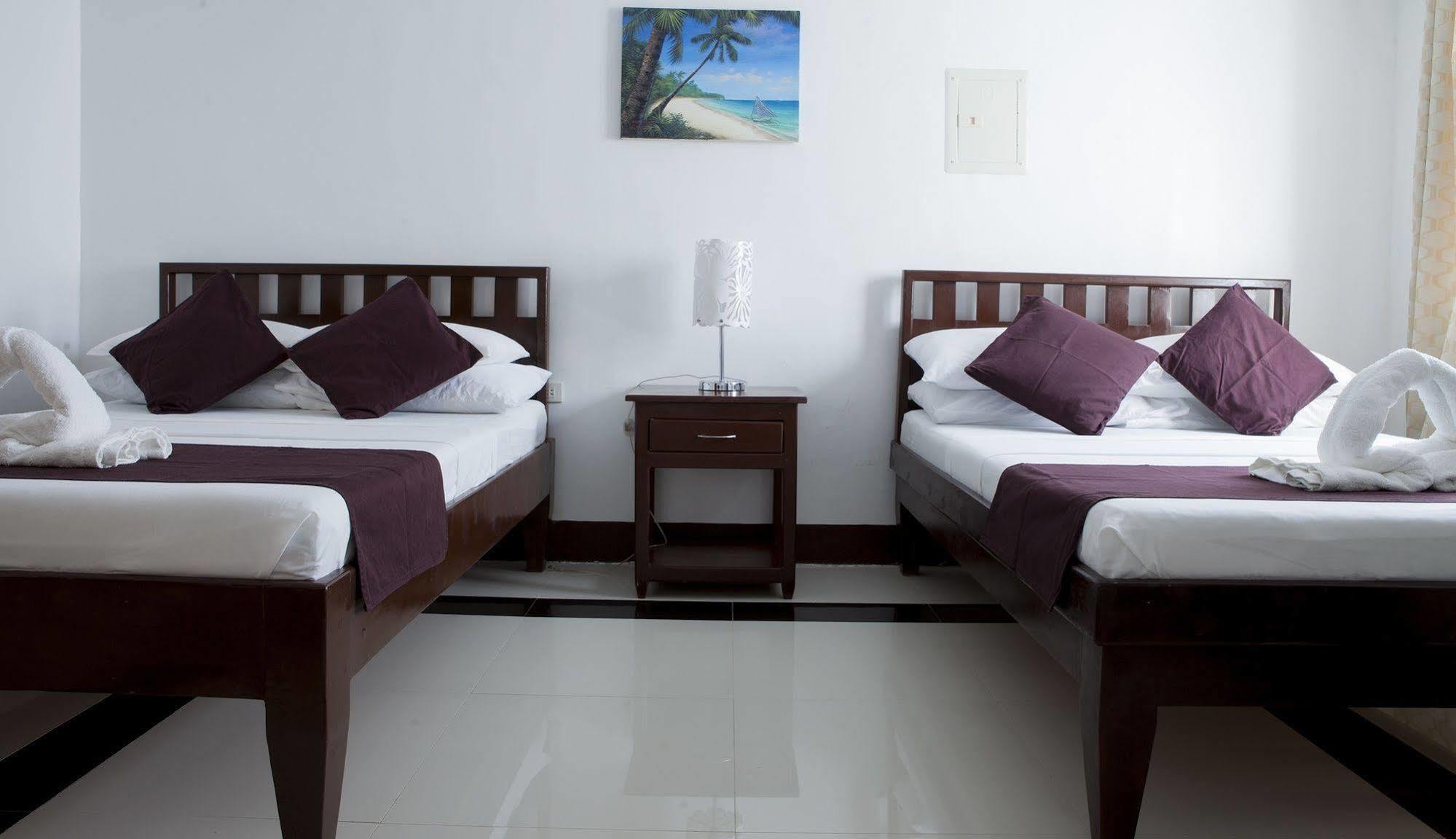 Isla Gecko Resort Balabag  Bagian luar foto